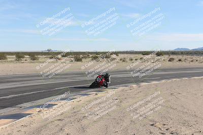 media/Jan-18-2026-CVMA (Sun) [[519f600f45]]/Race 16-Formula Middleweight/